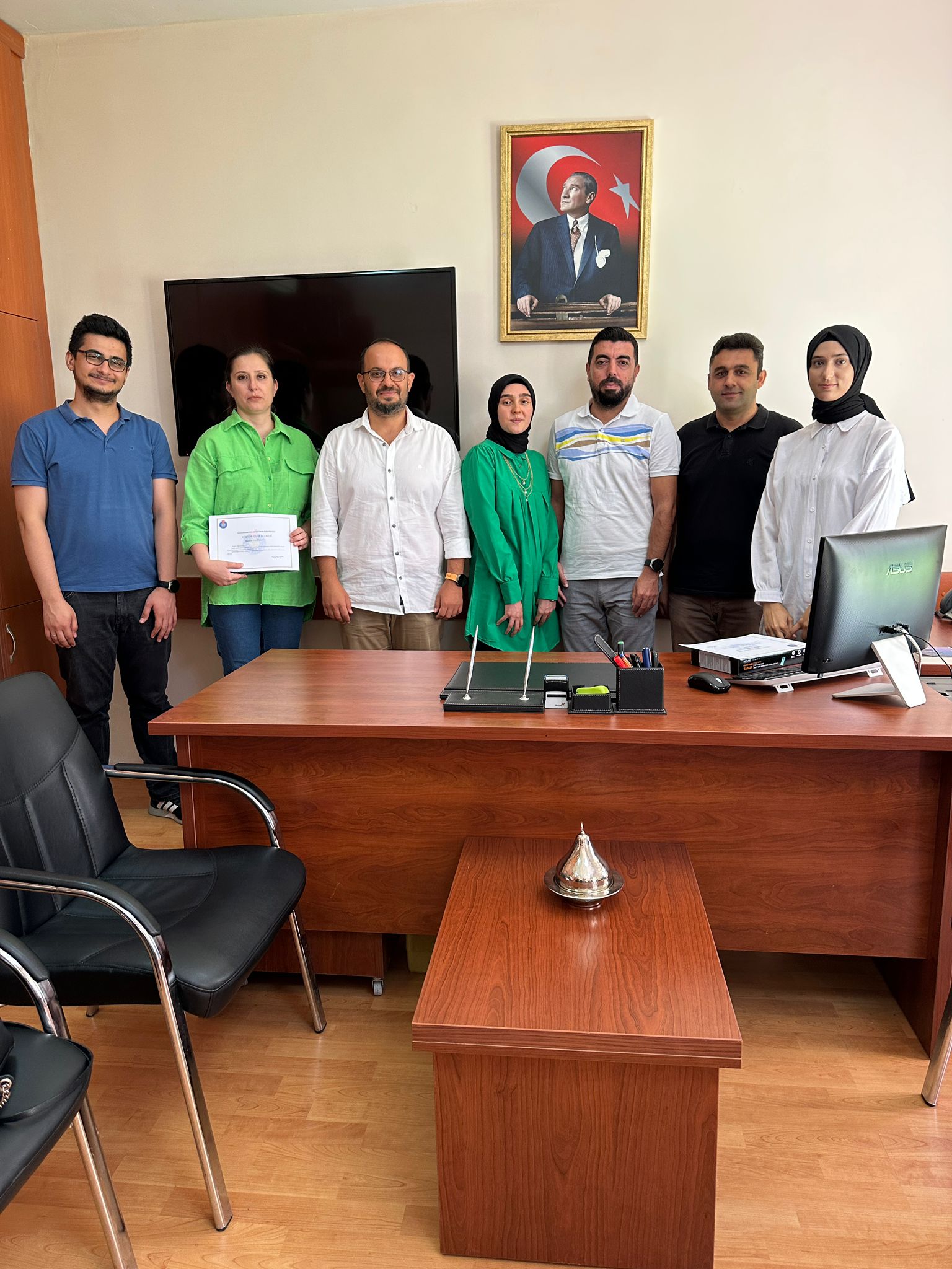 2022-2023 Eğitim-Öğretim Döneminde Dereceye Giren Öğrencilerimize Hediye ve Başarı Belgesi Takdimi Yapıldı-17.08.2023