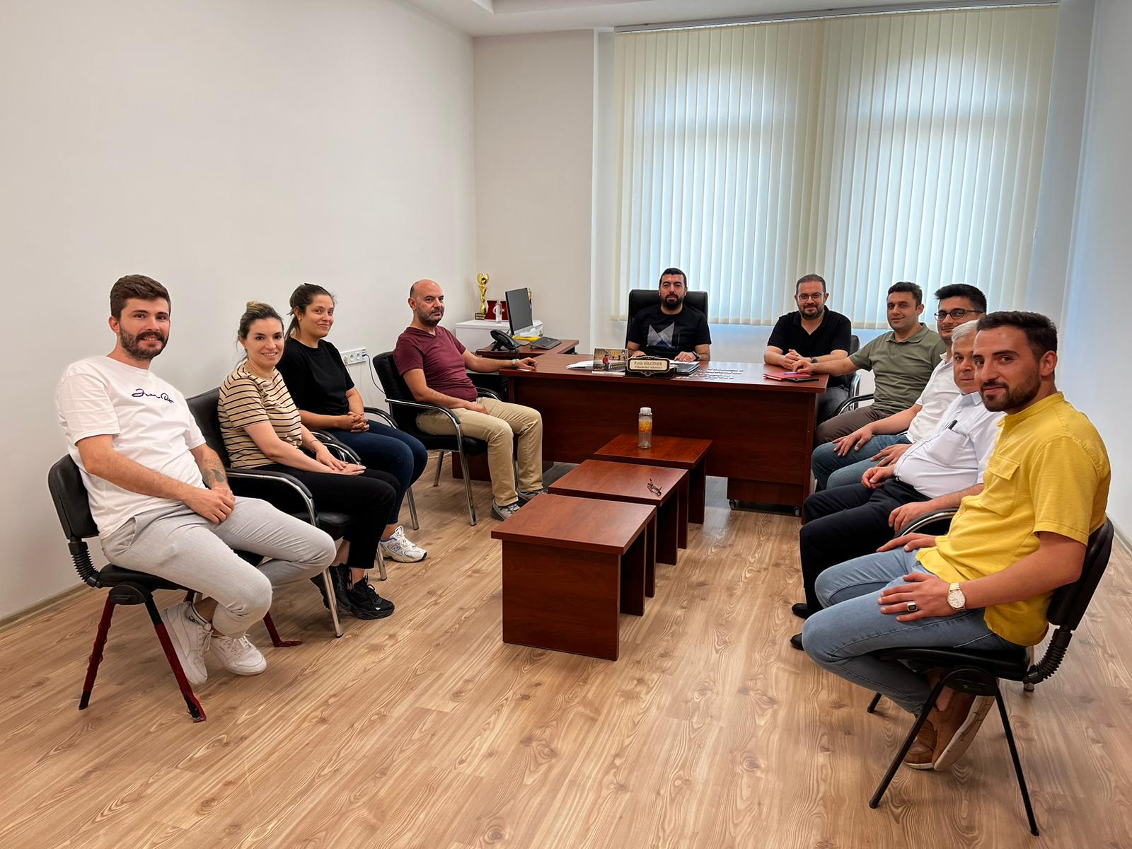 İdari Personellerle Değerlendirme Toplantısı Yapıldı